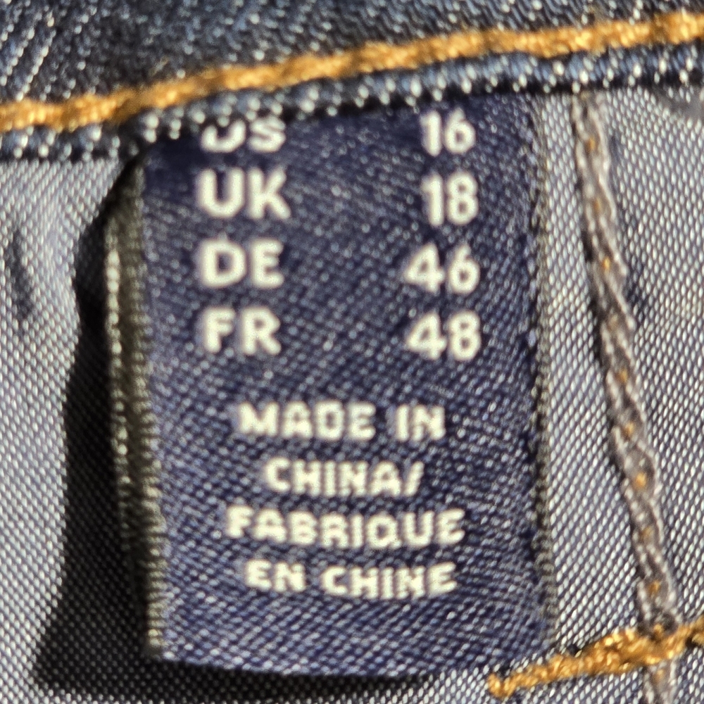 Lands End Size 16 High Rise Straight Jean In Dark Blue Denim Soft With Stretch - Picture 7 of 9